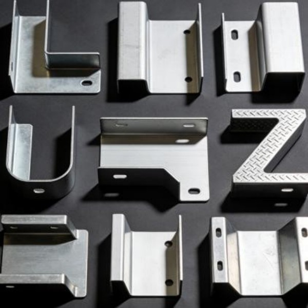 ชิ้นส่วนตัดเลเซอร์ความแม่นยำเหล็กกล้าคาร์บอน